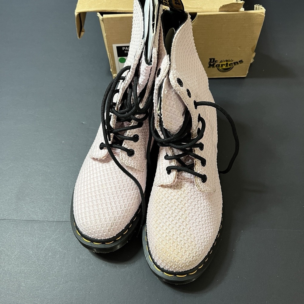 Dr. Martens Women's Page Waffle Cotton Bubblegum Barbiecore Boots Size 8 New - Picture 3 of 8
